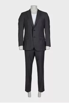Men's dark gray suit with trousers
