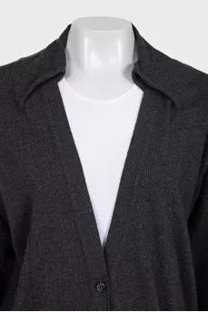 Cashmere cardigan with patch pockets