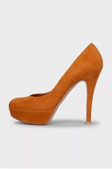 Orange suede heeled shoes