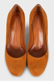 Orange suede heeled shoes