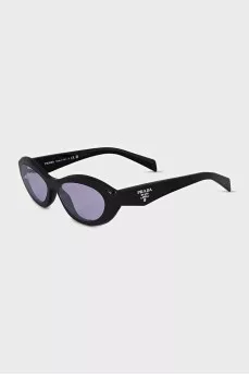 Oval sunglasses with purple lenses