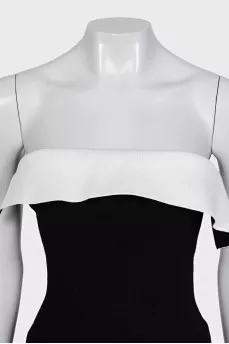 Fitted top with tag
