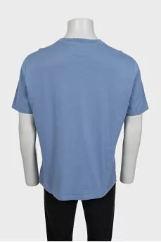 Men's plain blue t-shirt