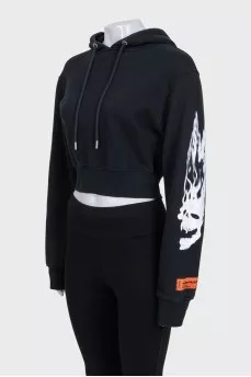 Black cropped hoodie with signature print