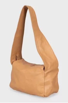 Leather shoulder bag with zipper