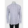 Men's straight-cut shirt with a plaid print