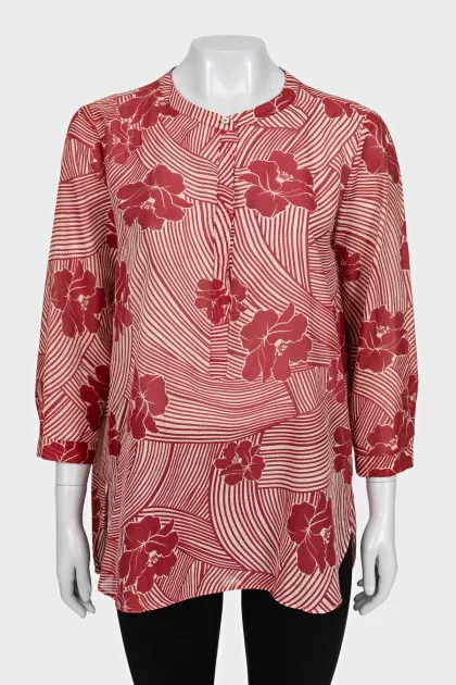 Red loose printed blouse