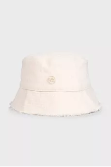 Panama hat with raw edge