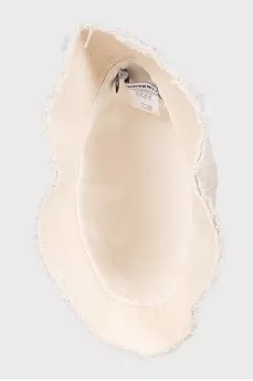 Panama hat with raw edge