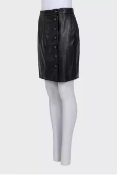 Straight-cut leather skirt with buttons
