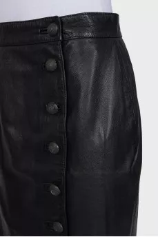 Straight-cut leather skirt with buttons