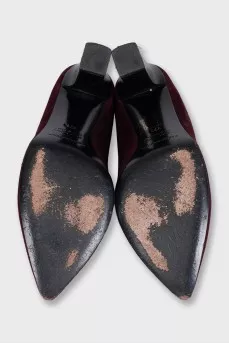 Suede pointed toe heels