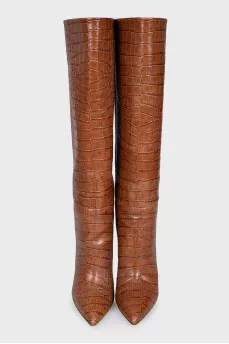 Brown boots with embossing