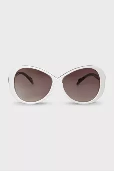 Black and white frame sunglasses