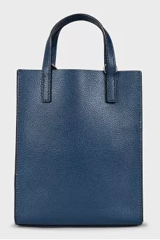 Leather crossbody bag without clasp