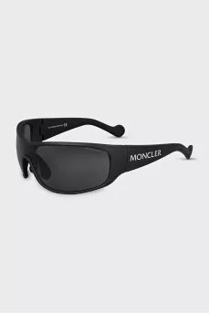 Men's sunglasses with a detachable strap