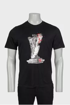 Men's T-shirt with embroidery