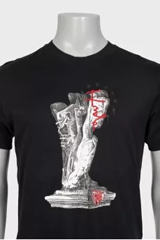 Men's T-shirt with embroidery