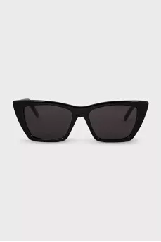 Solid color cat eye sunglasses