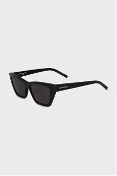 Solid color cat eye sunglasses
