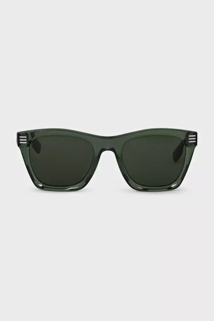 Green sunglasses with green tint