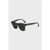 Green sunglasses with green tint