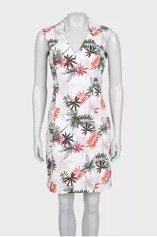 White fitted dress with print