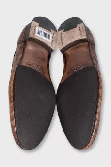 Men's leather loafers decorated with embossing