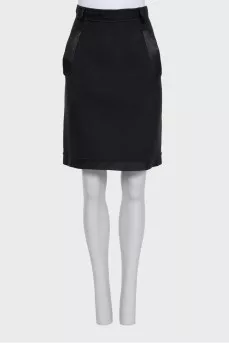 Straight cashmere skirt with leather trim