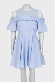 Light blue fitted off-shoulder dress