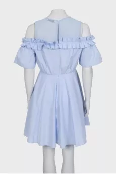 Light blue fitted off-shoulder dress
