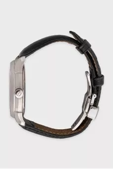 Men's watch with embossed strap