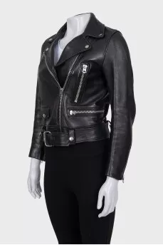 Cropped leather jacket with a diagonal zipper