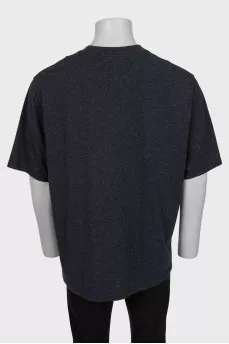 Men's gray t-shirt with branded patch