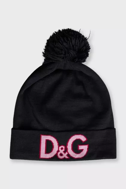 Black wool hat with logo