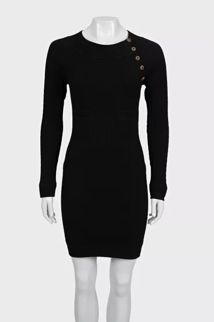 Black slim-fit dress with patch pockets