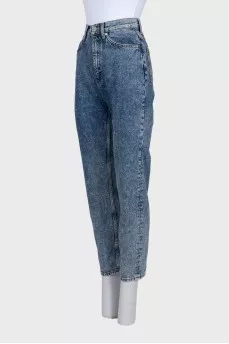 Blue high-waisted skinny jeans