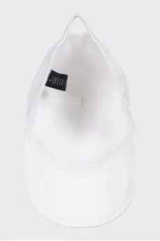 Men's cap without a fastener