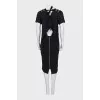 Black dress with perforated shoulders