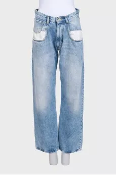 Blue jeans with accent pockets