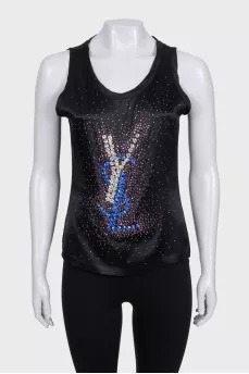 Vintage T-shirt decorated with crystals