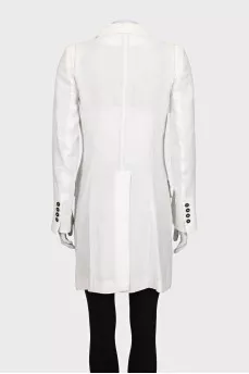 White straight-cut coat with pockets
