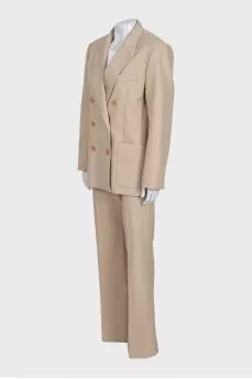 Double-breasted suit in beige