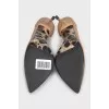 Beige leather high heel shoes