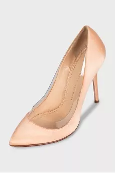 Beige shoes with silicone inserts