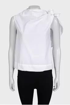 White straight-cut blouse