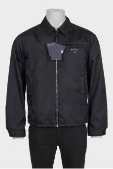 Men's straight-cut jacket with a zipper