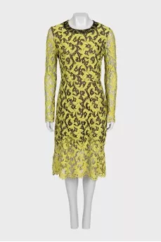 Straight-cut lace dress
