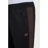 Men's sweatpants with drawstrings and side stripes