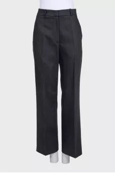 Gray straight-cut wool suit